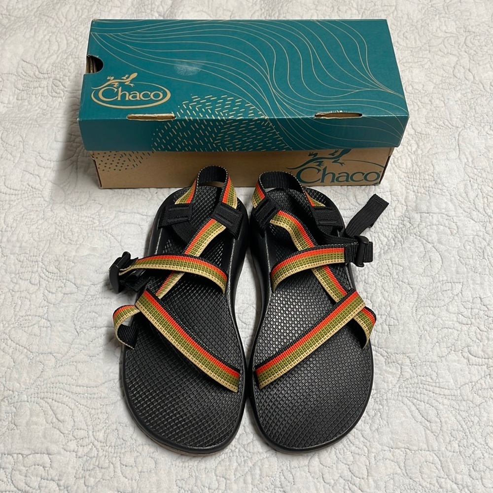 10 Chaco Z1‎ Classic Sandal